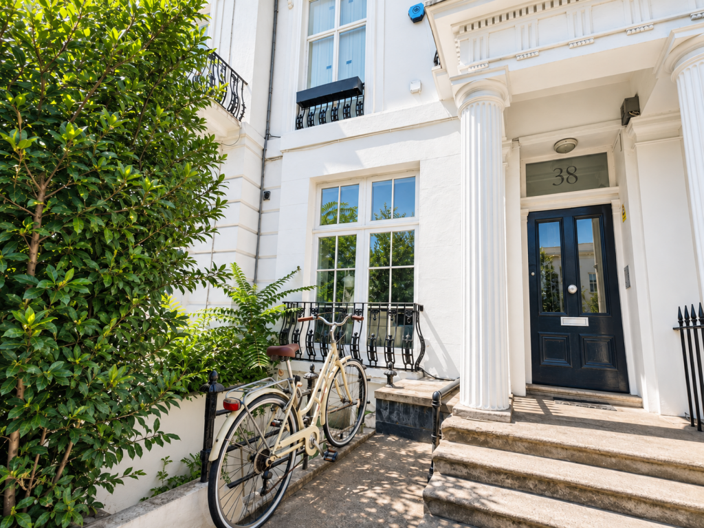 Main image of property: Ground Floor Flat, Pembridge Villas, Kensington And Chelsea, London