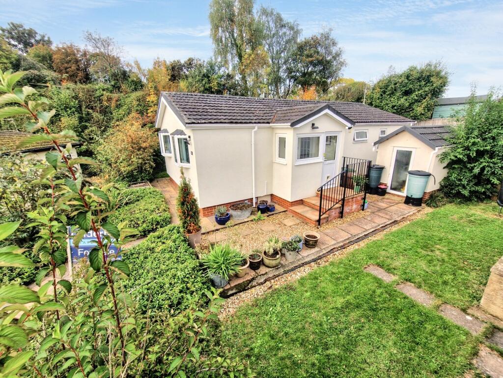 2-bed caravan on Exonia Park, Exeter, £185,000