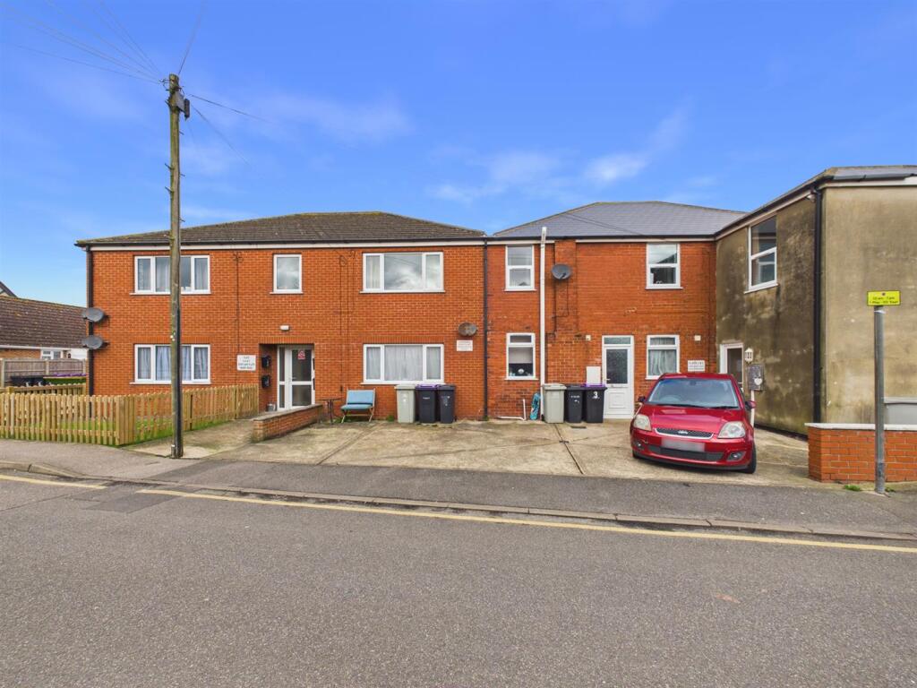 Main image of property: Parry Road, Mablethorpe
