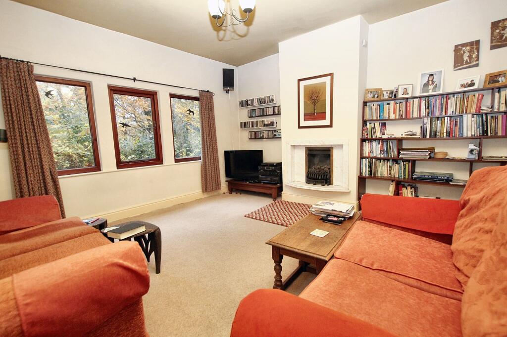 Timbercliffe, Littleborough, OL15 - More