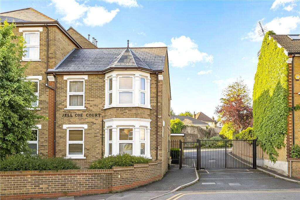 Main image of property: Beverley Mews, London, E4