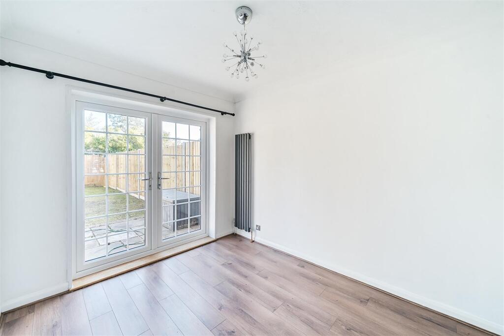 House in Kingston upon Thames - View 5