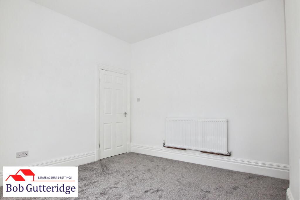House in Newcastle-under-Lyme, Wolstanton - View 4