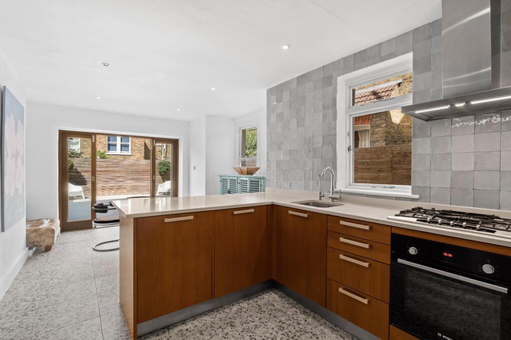 House in London, Balham - View 4