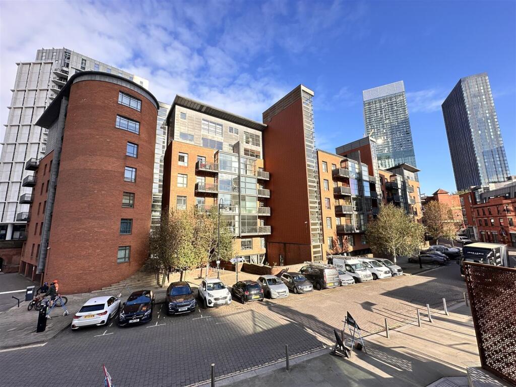 Main image of property: Deansgate Quay, 86 Deansgate, Manchester