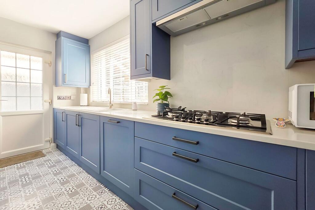 Harsfold Road, Rustington, BN16 - View 6