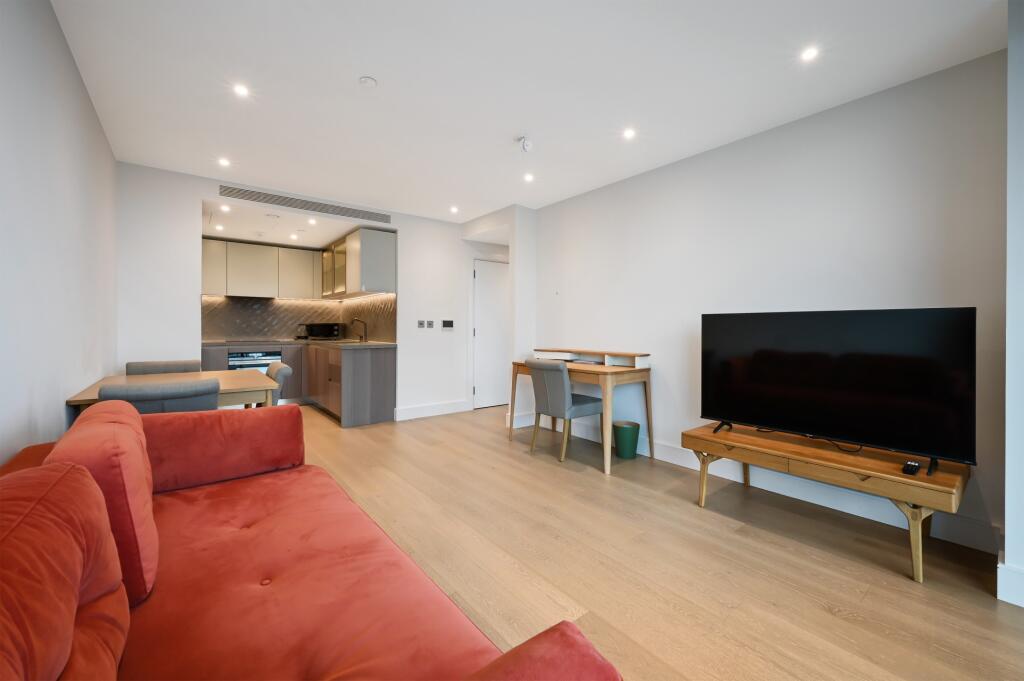 Apartment in London - View 5