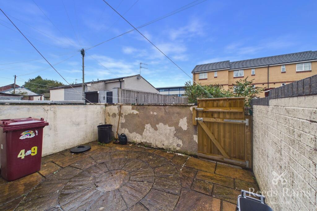 Property photo 8