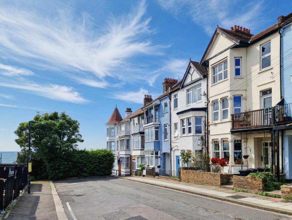 Main image of property: San Remo Parade, Westcliff-On-Sea