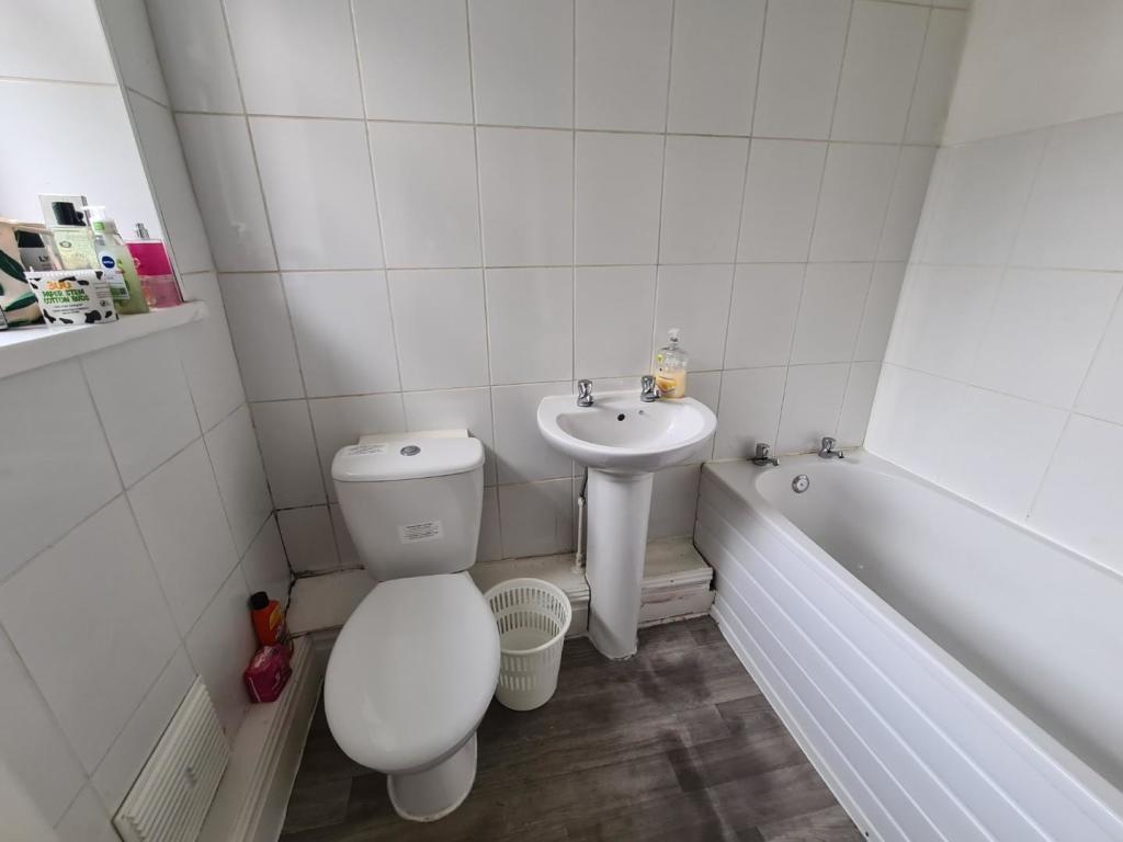 Apartment in Cardiff, Maesteg - View 4