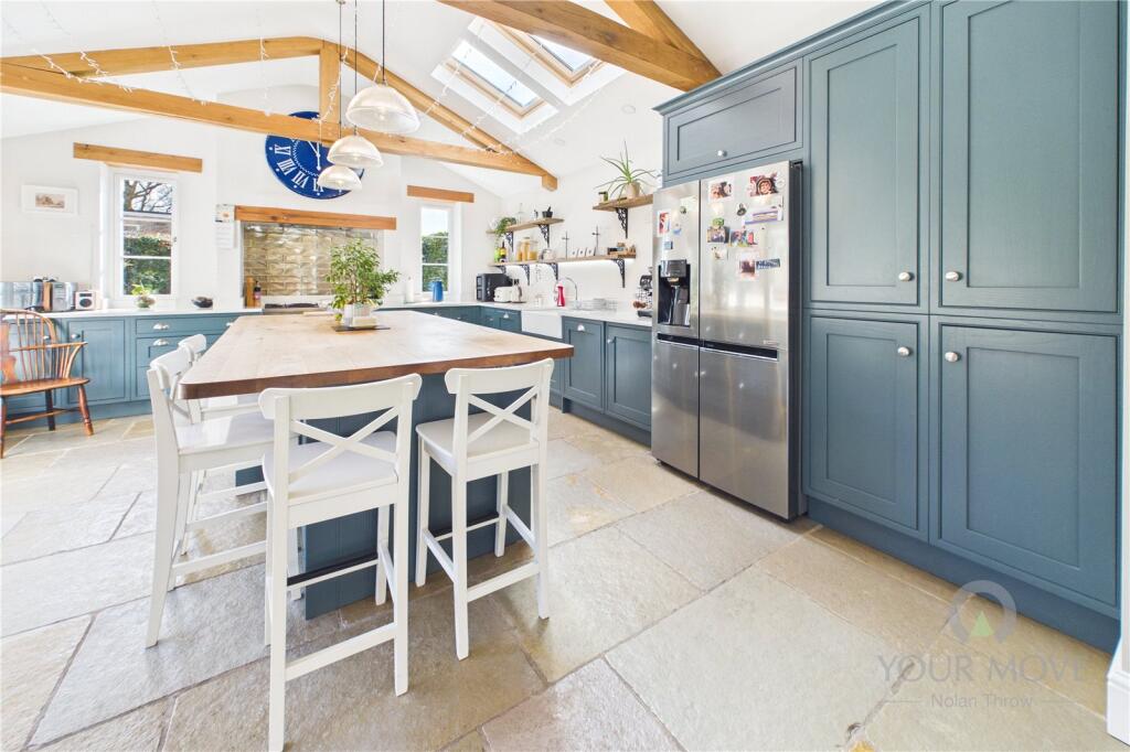 House in Northampton - View 5