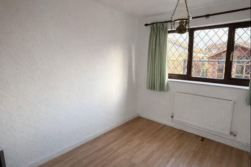 Lincoln Way, Daventry photo 4