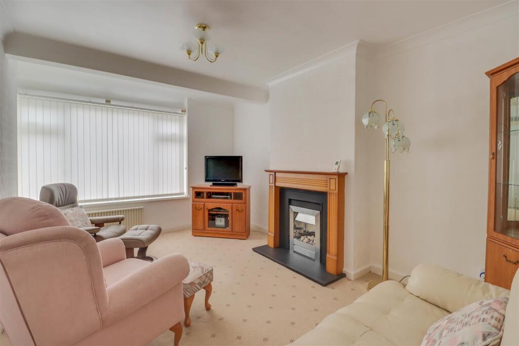 House in Southend-on-Sea - View 5