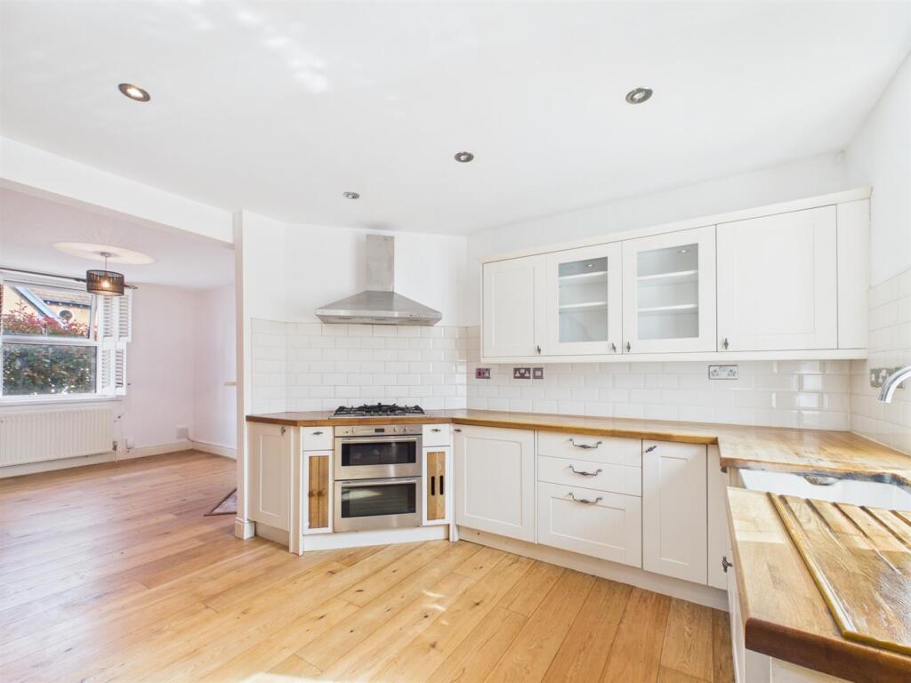 House in South Kesteven, Northfields, Stamford - View 5