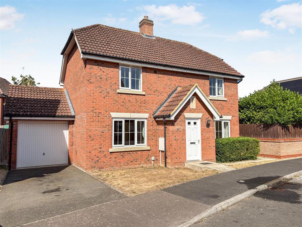 Main image of property: Bilberry Close, Red Lodge