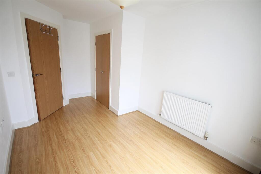 Apartment in Manchester - More