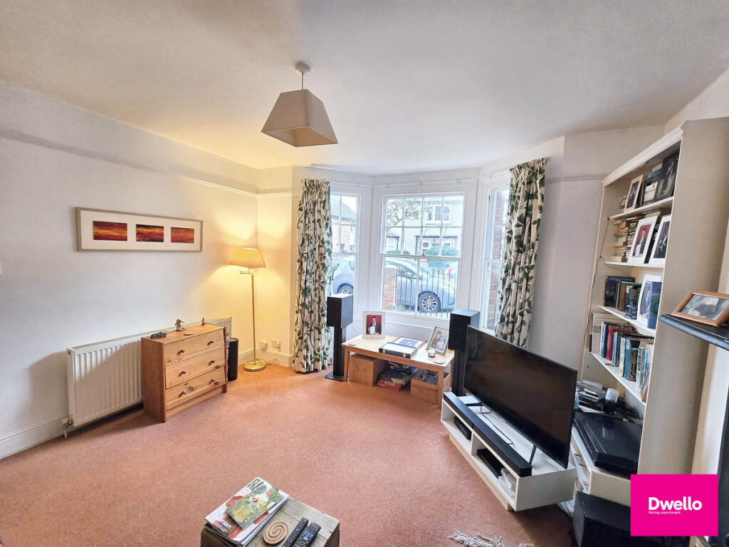 Braemar Avenue, Chelmsford, CM2 9 photo 3