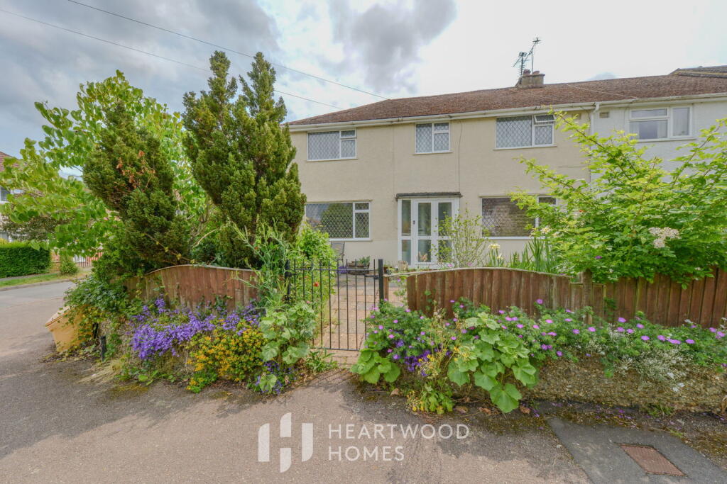 Main image of property: Harvey Road, London Colney, St. Albans, AL2 1NA