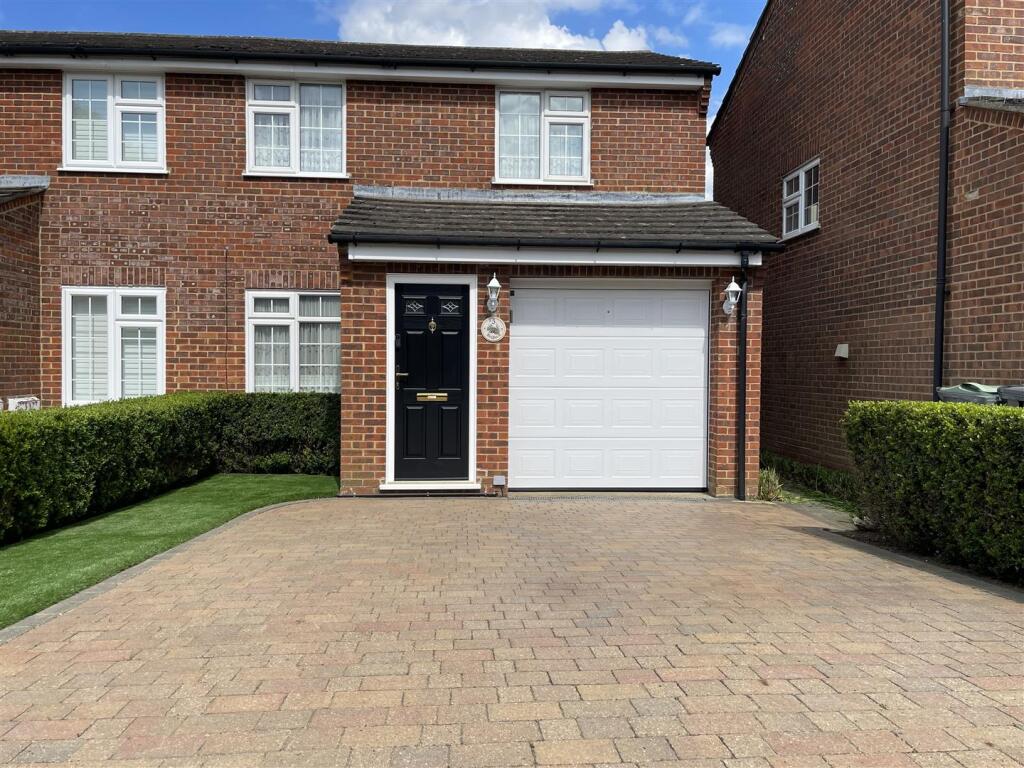 Main image of property: Baywell, Leybourne