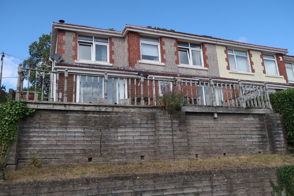3-bed semi-detached on Park Place, Newbridge, NP11, £249,950