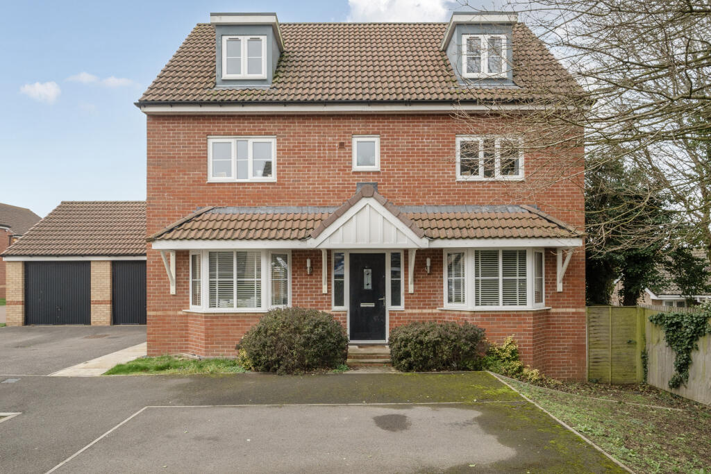 Main image of property: Coronel Close, Swindon, SN3