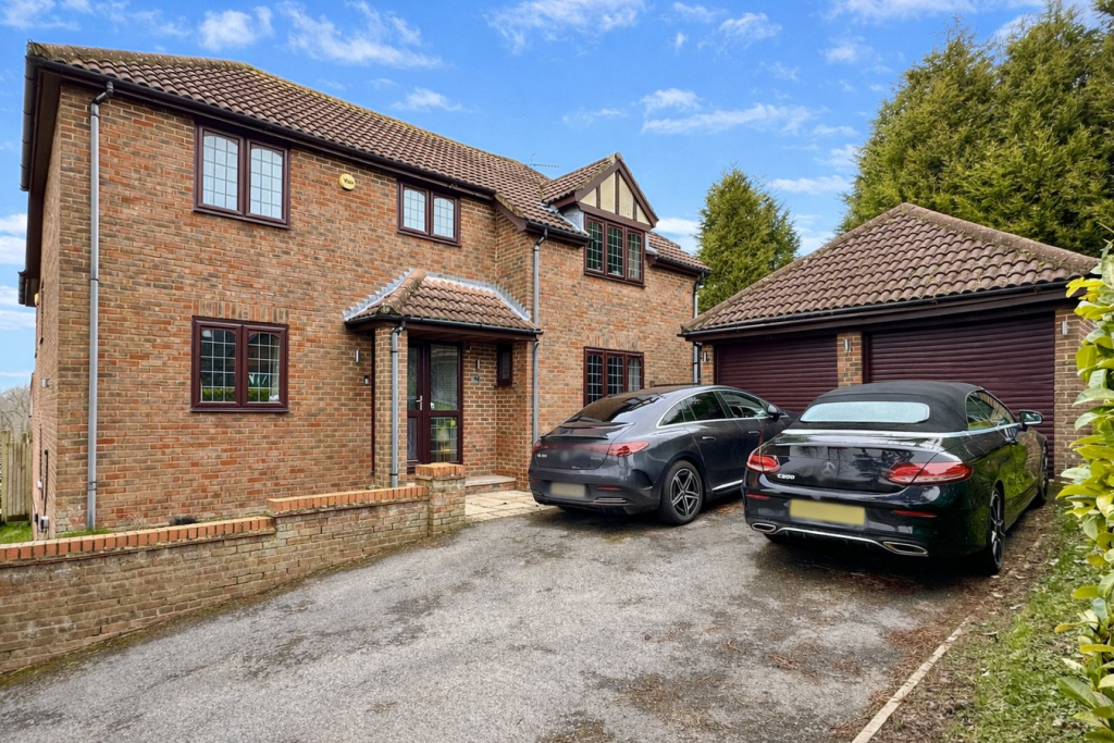 Main image of property: Cowdray Park Road, Bexhill-on-Sea, TN39