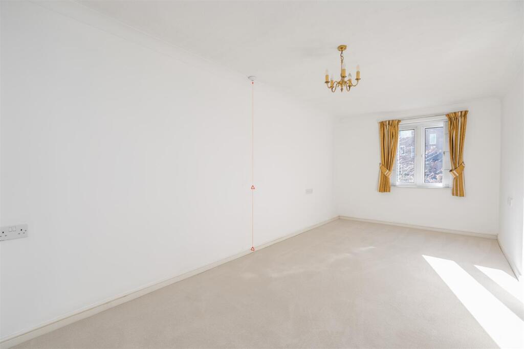 Apartment in Birmingham - More