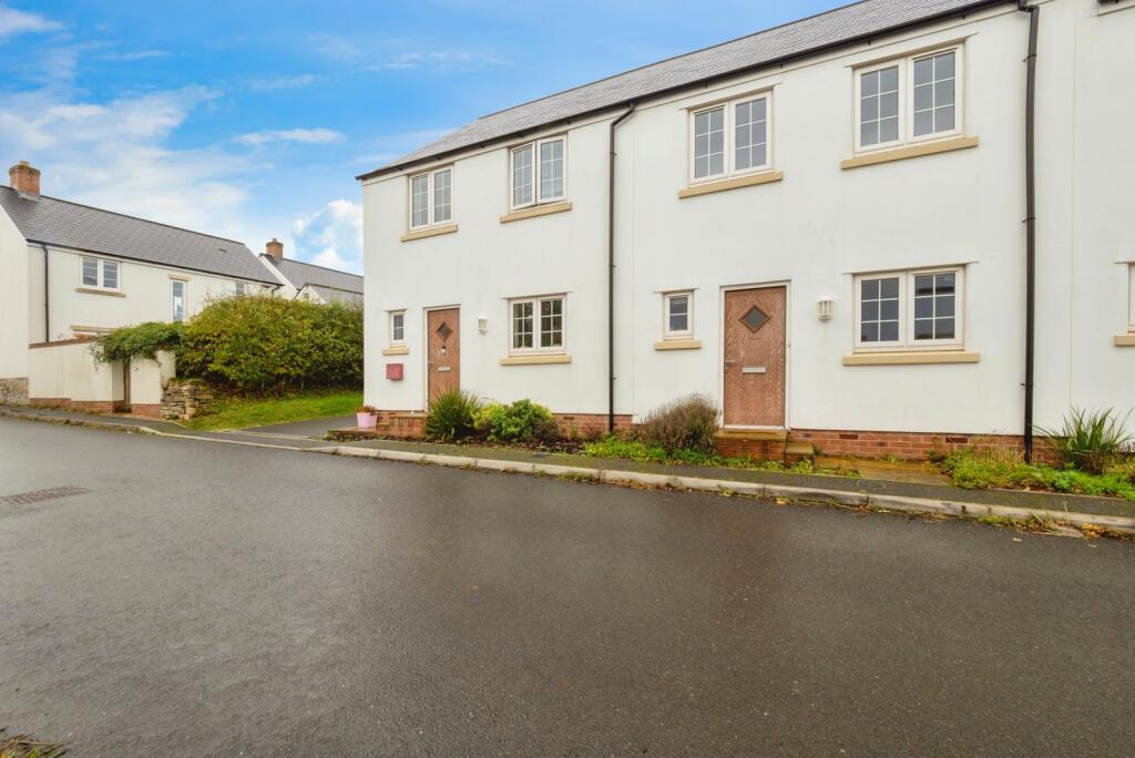 2-bed terraced on Great View, Chulmleigh, Devon, EX18, £90,000