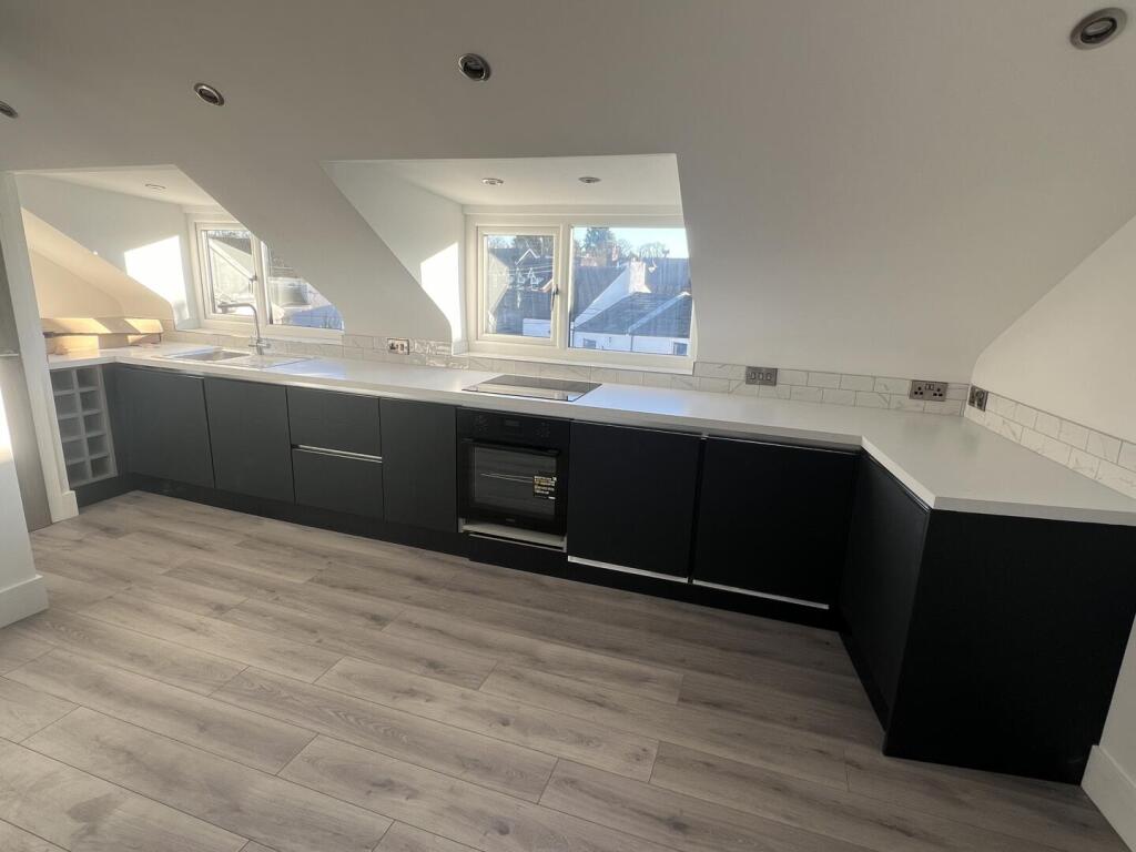 Apartment in Chester - View 5
