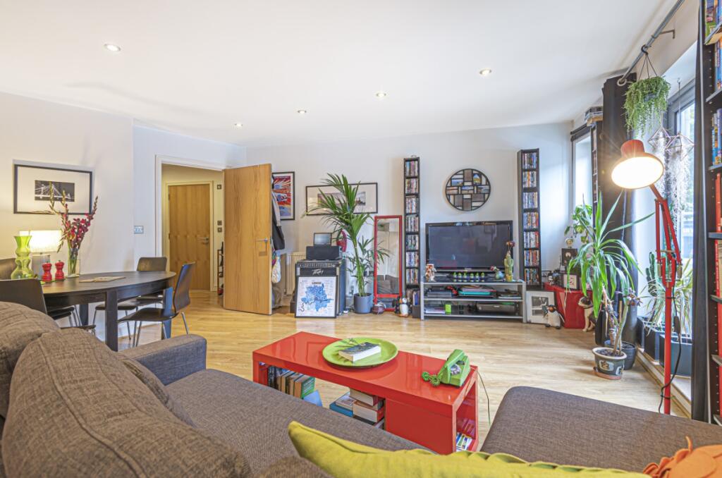 Apartment in London - View 4