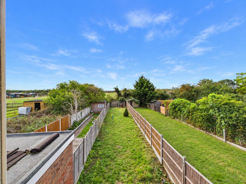 House in Romford - View 4
