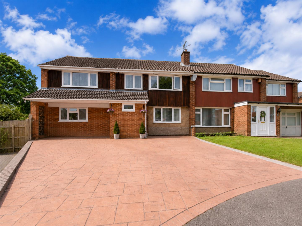 Main image of property: Carlton Close, Woodley, Reading