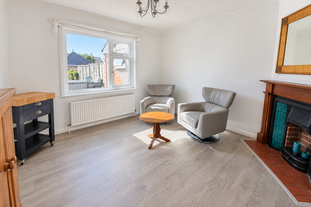 House in Southampton - View 4