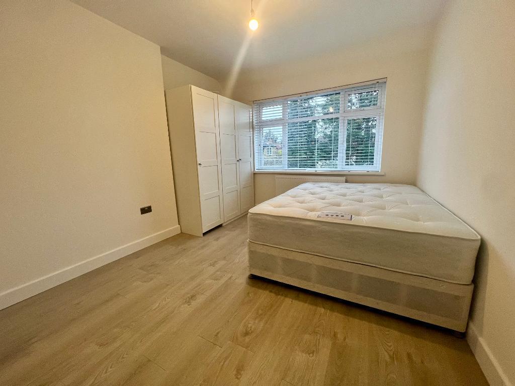 Main image of property: Old Oak Road, East Acton, London, W3 7HE