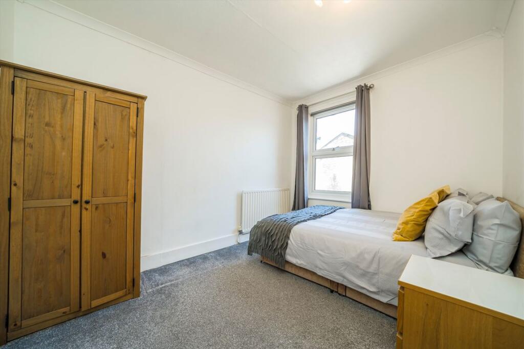 Eccleston Road, West Ealing - View 5