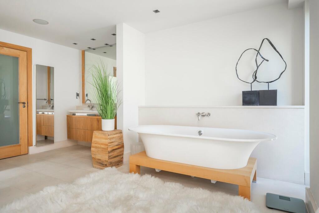 Additional image 16 of Elms Avenue, Lilliput, BH14