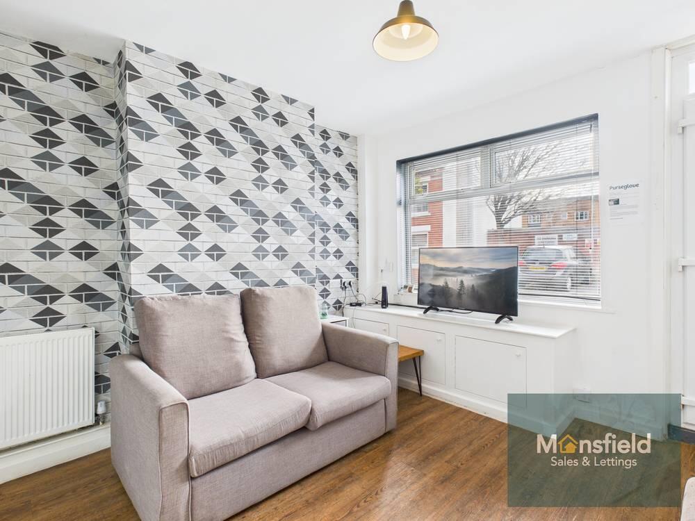 House in Ashfield, Sutton in Ashfield, Nottinghamshire - View 3