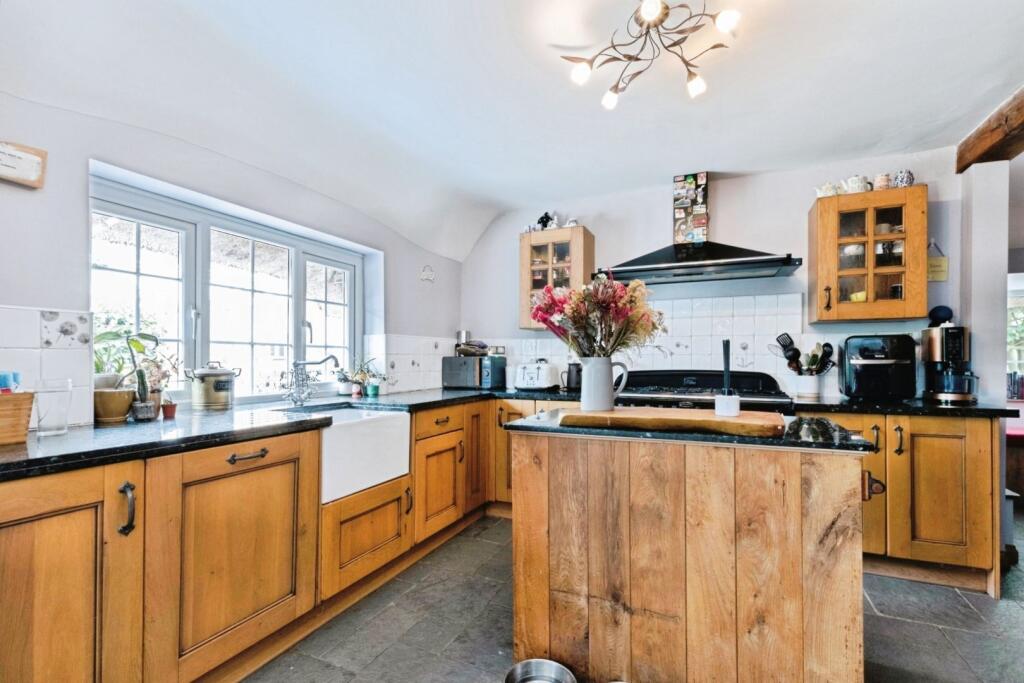 Middlehill Road, Wimborne, BH21 photo 5