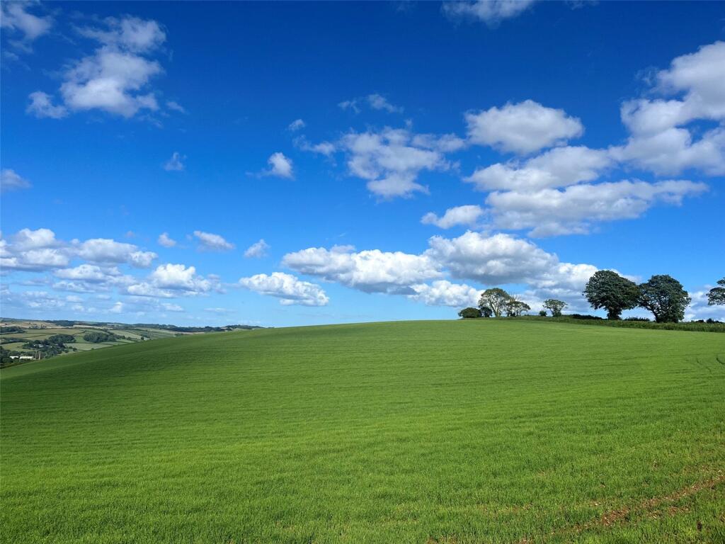 Main image of property: Plymouth Road, Totnes, Devon, TQ9