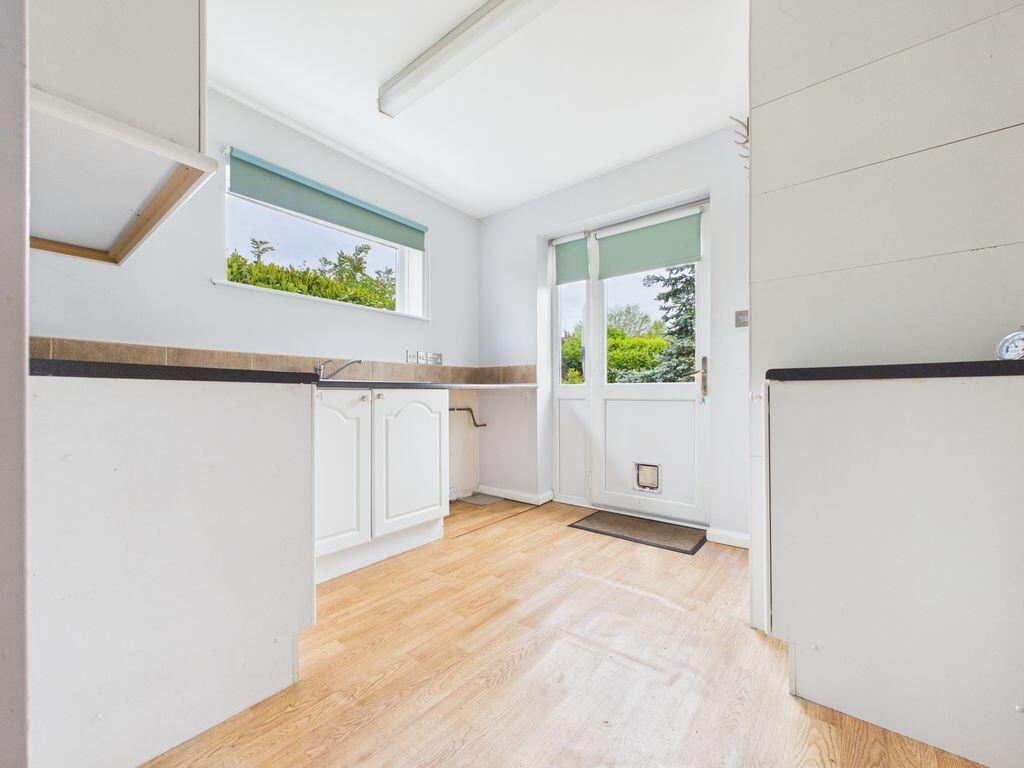 Wenlock Drive, Newport photo 4