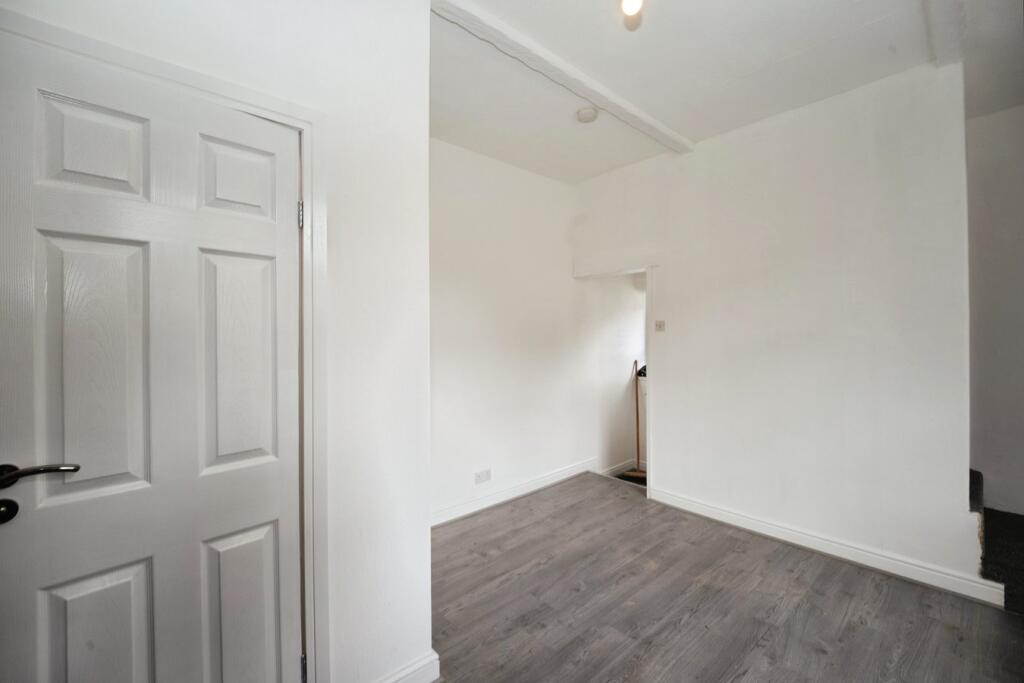 Westgate, Eccleshill, Bradford, BD2 photo 4