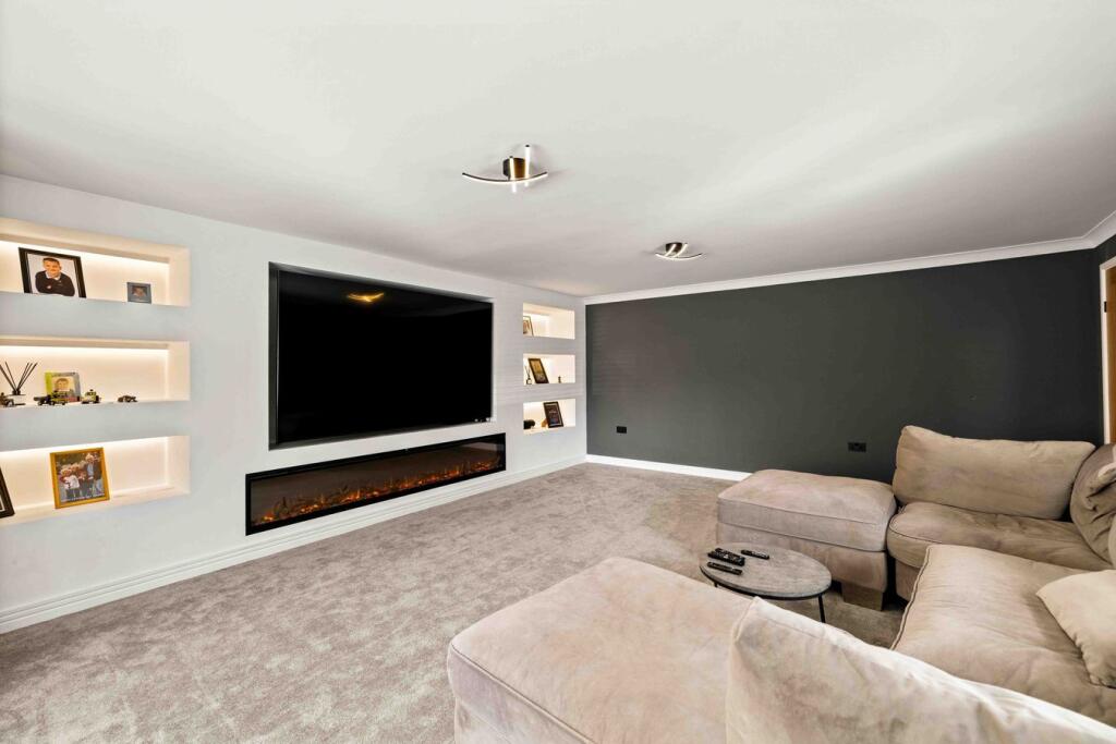 House in Dover, Hougham Without - View 5