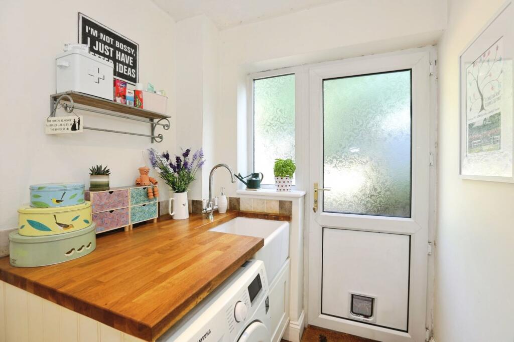 House in Tonbridge - More