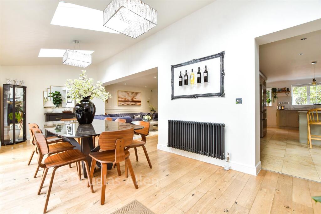 House in Epping Forest, North Weald - More