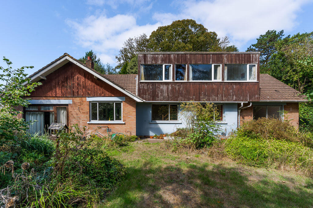 Main image of property: 48 Cog Road, Sully