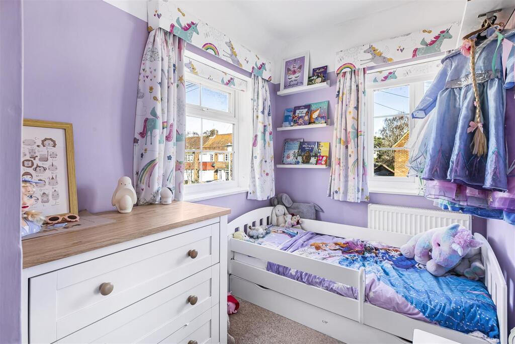 Additional image 7 of Newfields, Welwyn Garden City