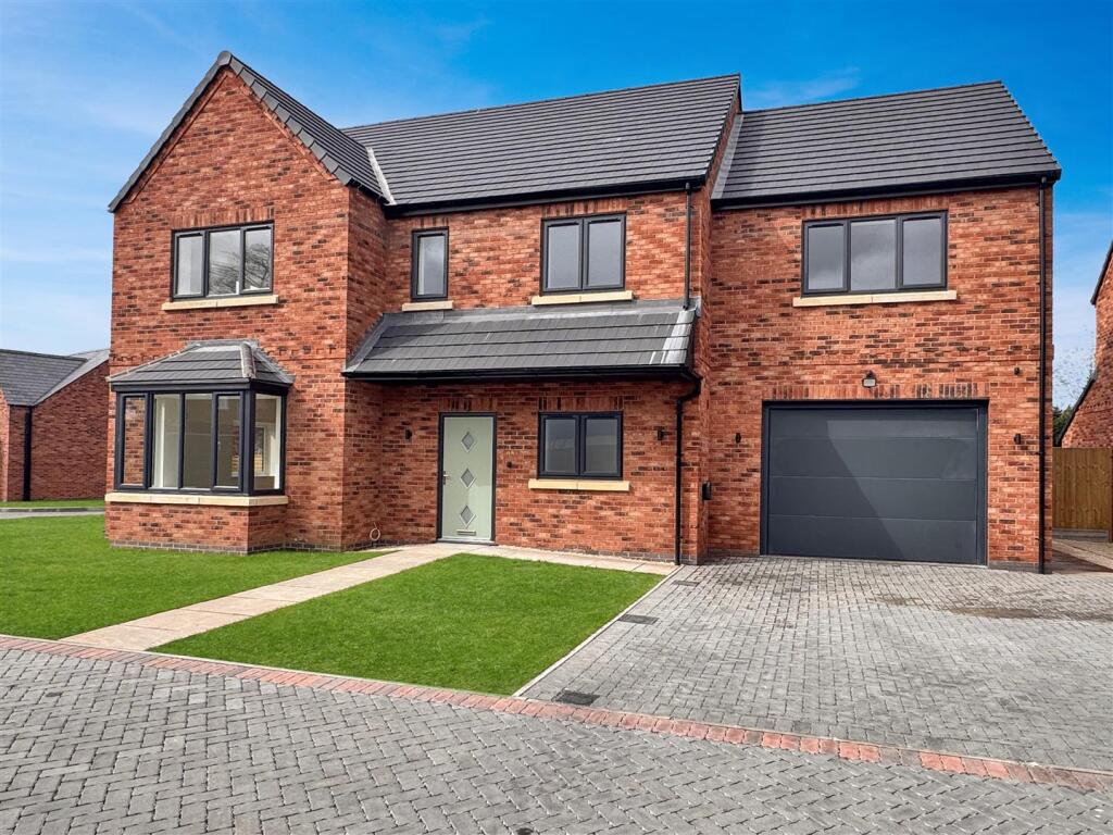 Main image of property: Bowling Green Close, Blaby