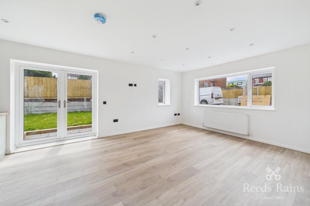 Common Edge Road, Blackpool, Lancashire, FY4 photo 4