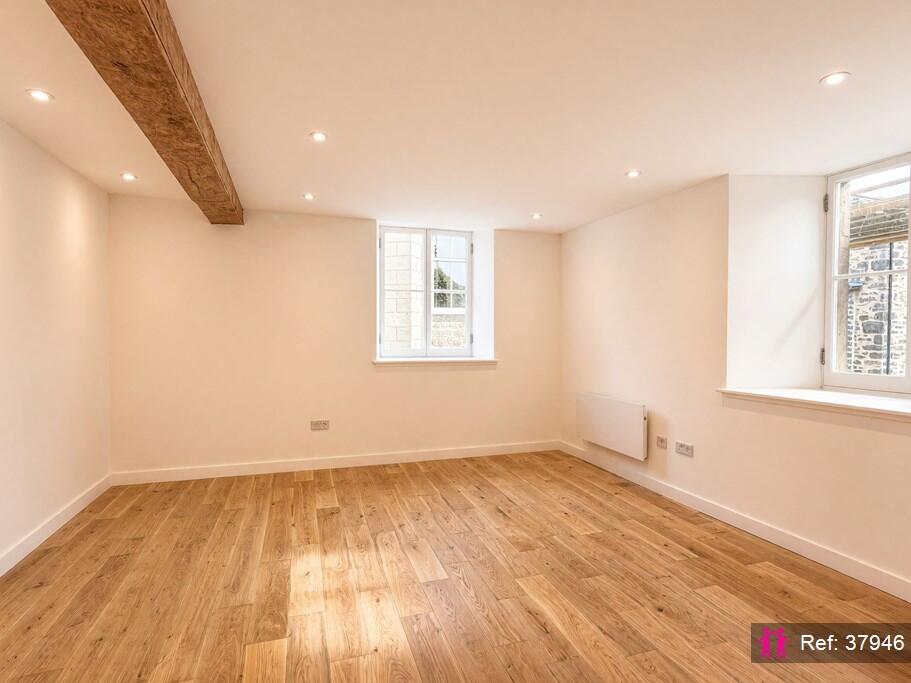 Apartment in Edinburgh, Leith - View 5