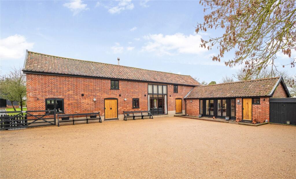 Main image of property: Kelsale, Saxmundham, Suffolk, IP17
